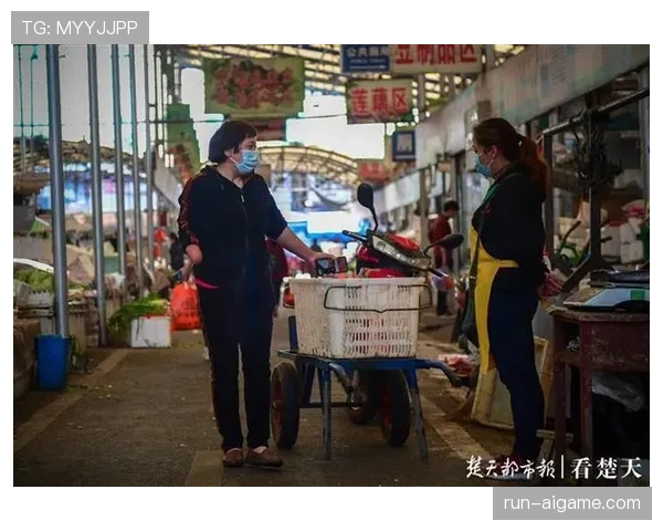 董志豪这生活节奏跟我们天差地别，买个菜都像逛奢侈品店